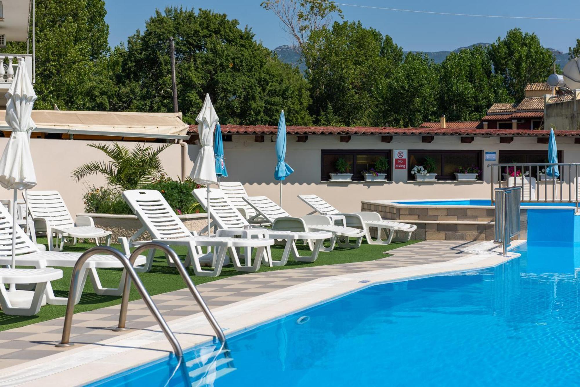 Aphrodite Beach Hotel Corfu Roda  Dış mekan fotoğraf