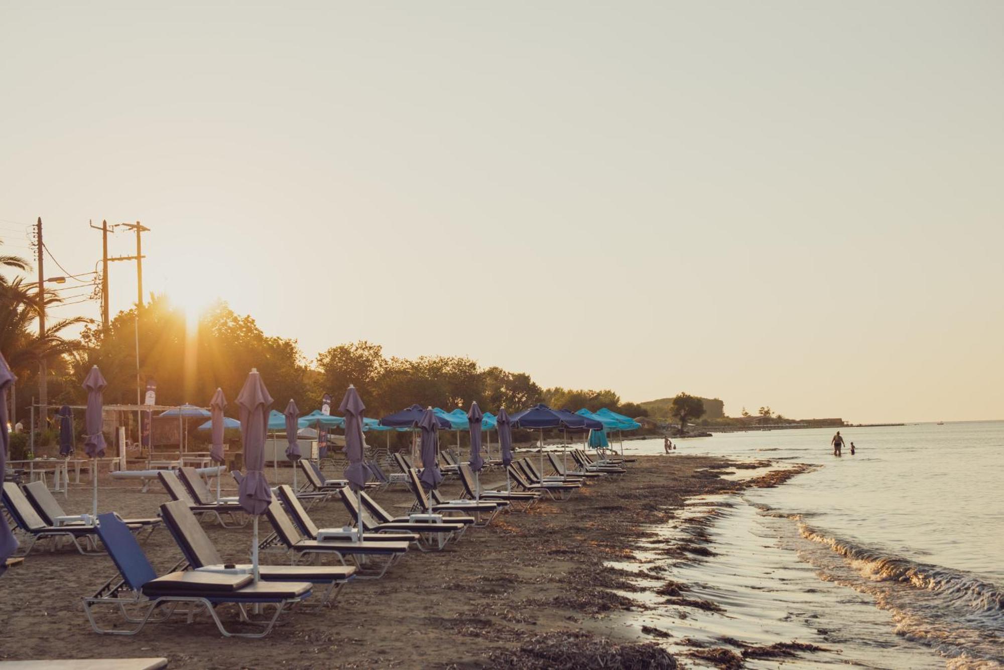 Aphrodite Beach Hotel Corfu Roda  Dış mekan fotoğraf