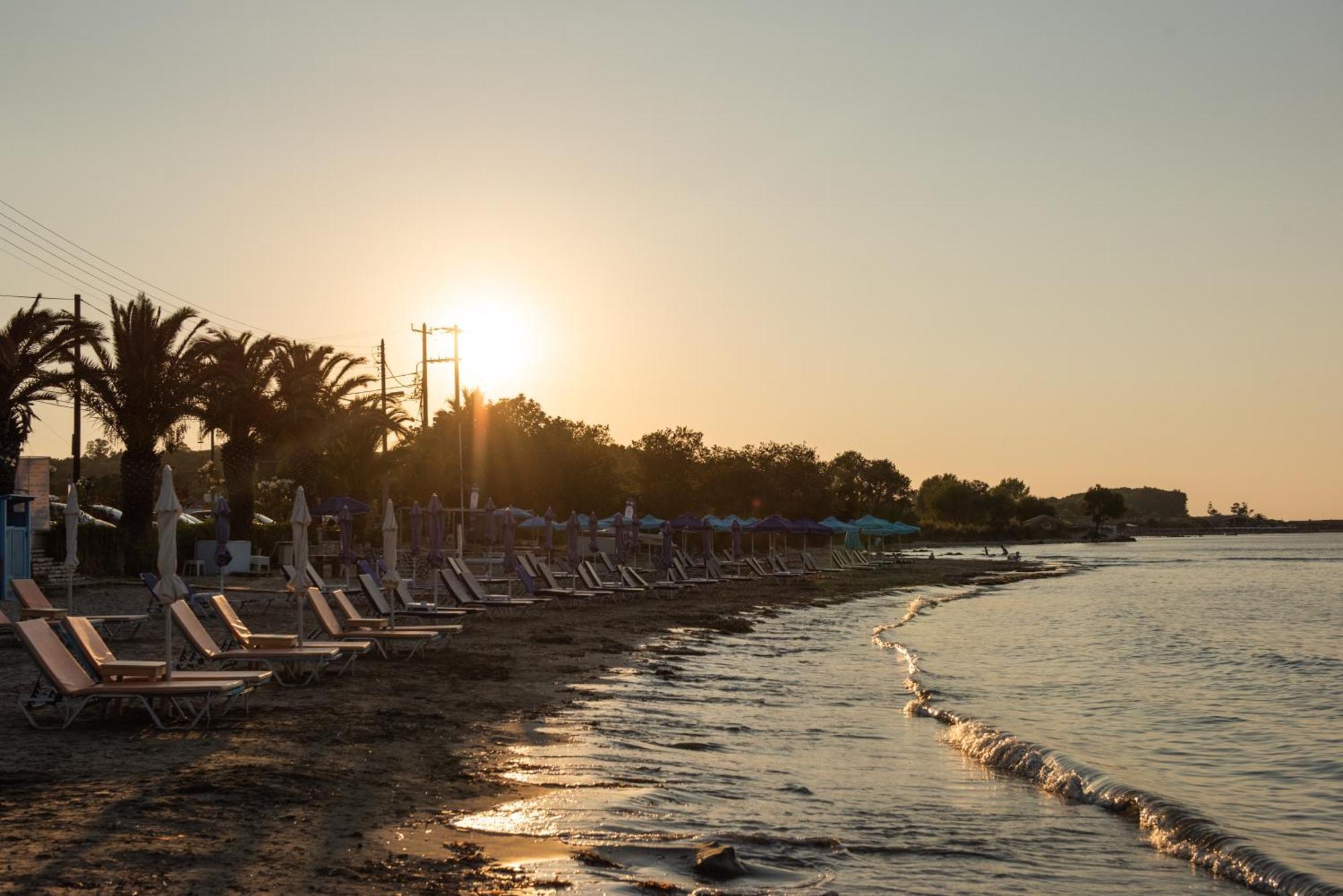 Aphrodite Beach Hotel Corfu Roda  Dış mekan fotoğraf